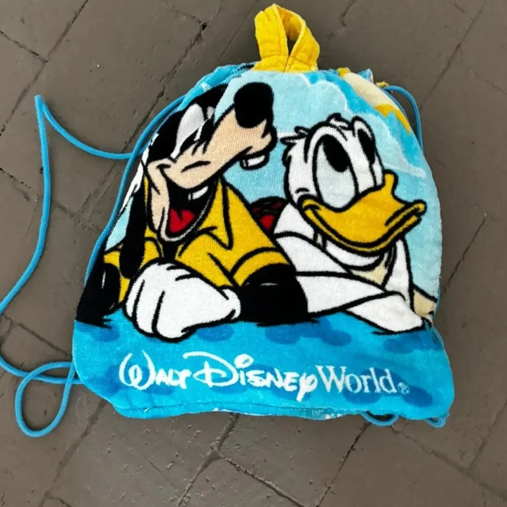 Vintage Walt Disney World Mickey Minnie Goofy Donald Beach Towel Backpack Bag